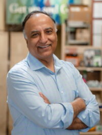 Arun Tandon Owner of Advanced Health Pharmacy